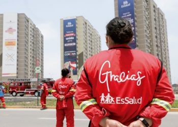 Cerca de 700 bomberos se recuperaron de la Covid-19 en villas temporales de EsSalud
