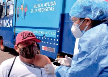 EsSalud atenderá a más de 200,000 pacientes a través de programa Farmacia Vecina