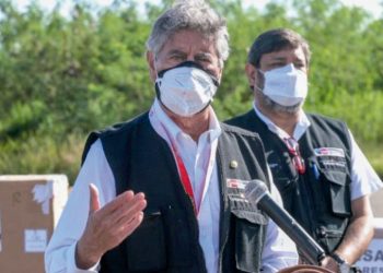 Congresistas piden al Ejecutivo cambiar de estrategia sanitaria para frenar muertes por coronavirus