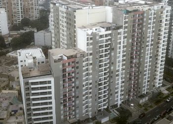 Formula denuncia pública del fraude en la que estarían comprometidos otros miembros del JNE