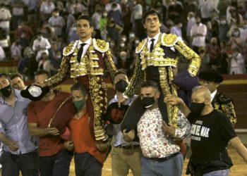 Enrique Ponce se aleja de los ruedos por tiempo indefinido; Andrés Roca Rey salida a hombros en Zamora y Castellón
