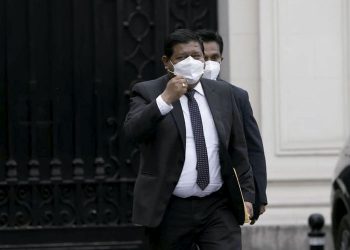 Remezón político de cómo se maneja los ascensos en las ffaa bajo la presión de palacio de gobierno, lo que es inaceptable