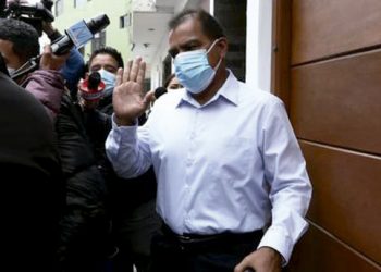 Que tal pechuga la de Luis Barranzuela que nos quiere agarrar de cholitos con argumentos poco creíbles