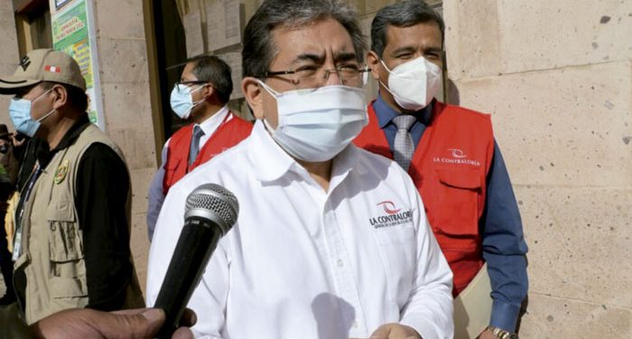 Denuncian a Pedro Castillo por presunto tráfico de influencias