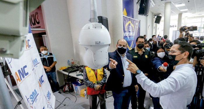 Presidente Pedro Castillo promulgará ley que amplía bachillerato automático