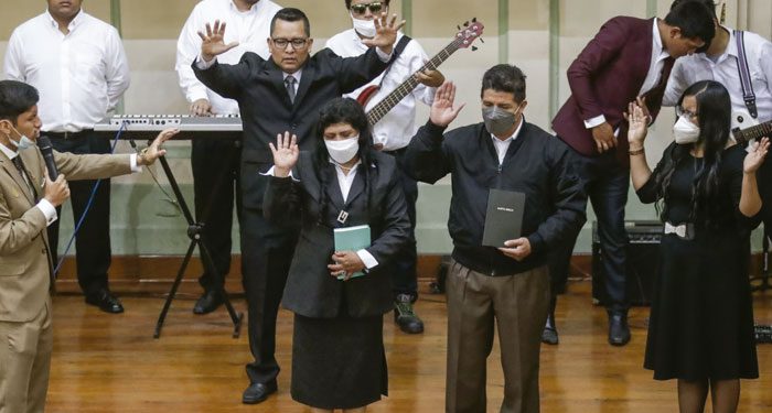 Presidente Castillo sostiene hoy segunda reunión con líderes de partidos