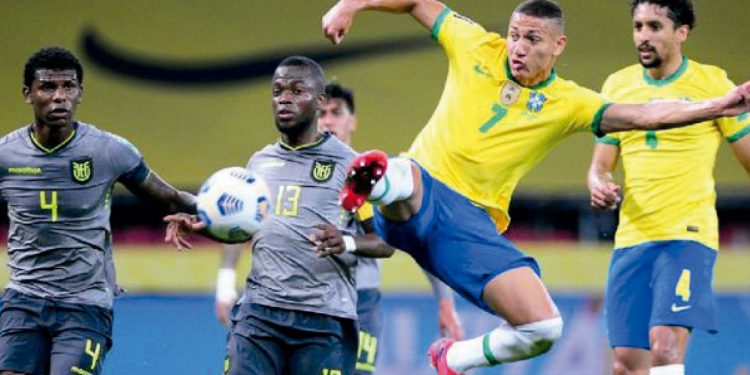 Atentar contra la libertad de prensa y cerrar radio PBO es un acto grave de este gobierno que puede ser el inicio de la caída de Pedro Castillo