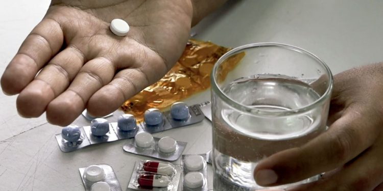 Presidente Castillo se reunió con embajador de España en Perú