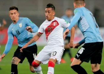 2 mil peruanos en el Centenario