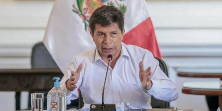 Castillo se hace la víctima y ordeno a sus abogados que pidan la nulidad de las investigaciones contra el presidente