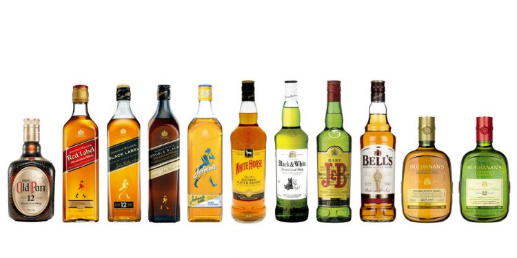 Diageo inicia un programa para eliminar las cajas de regalo de cartón de su portafolio de whisky escocés premium