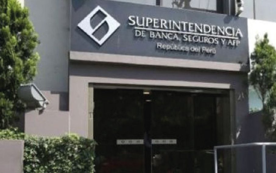Pedro Castillo se encuentra muñequeado por la posible detención de su esposa Lilia Paredes y de otros familiares