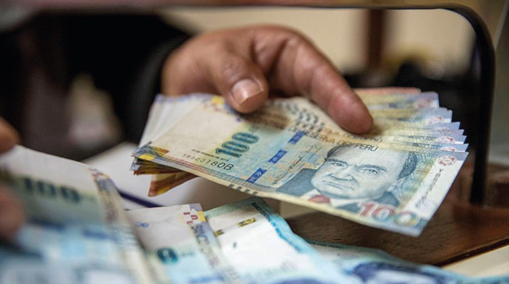 Elecciones 2022: López Aliaga y Urresti discutieron por caso Hugo Bustíos en debate