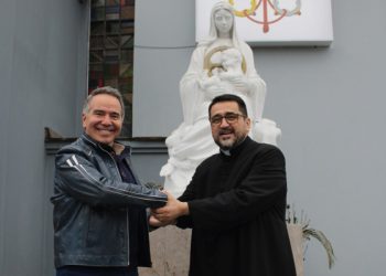 El viaje al vaticano de Pedro Castillo en peligro y hoy podría perder a otro ministro, si el congreso censura a Willy Huerta