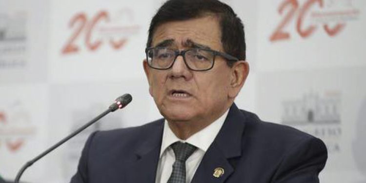 El viaje al vaticano de Pedro Castillo en peligro y hoy podría perder a otro ministro, si el congreso censura a Willy Huerta