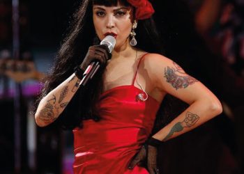 Mon Laferte a horas de su concierto en Lima: “Ando buscando a Oriana Montero para invitarla”