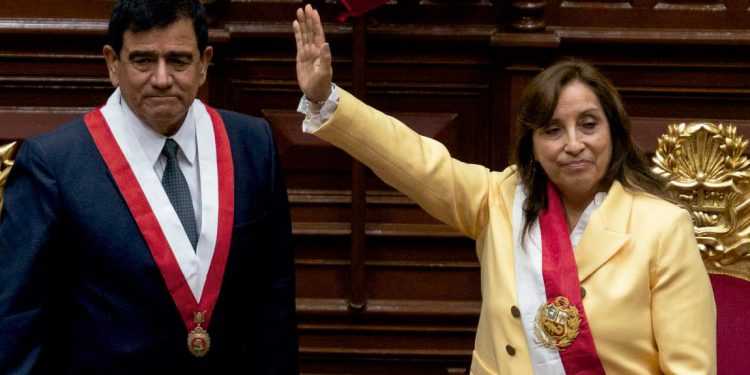 Mandataria tambalea ante las acusaciones en su contra y hoy se vera la vacancia presidencial en el congreso