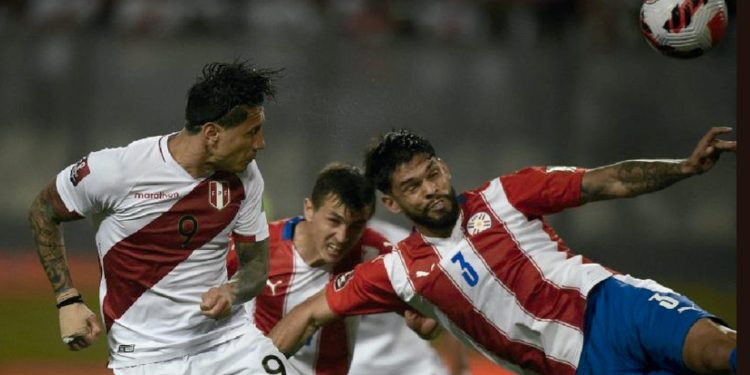 PERÚ ANTE PARAGUAY DE VISITA