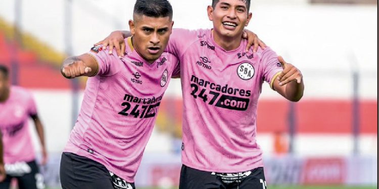 Alianza Lima vs Libertad juegan esta noche, íntimos obligados a ganar