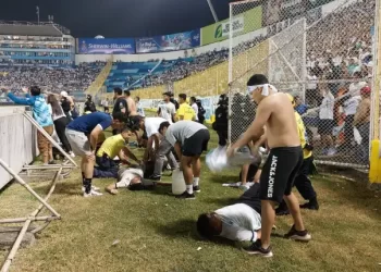 RAGEDIA EN EL FÚTBOL SALVADOREÑO