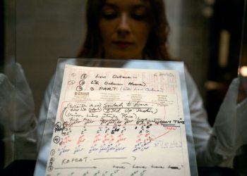 Freddie Mercury: exponen su manuscrito “Bohemian Rhapsody” y otros “tesoros” en Londres