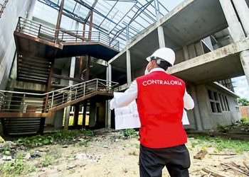 Contraloría: más de 2 mil proveedores contrataron con el Estado pese a estar impedidos