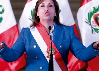El 2024 no será un paseo, será un año difícil para la mandataria quien tiene acusaciones y reina el fantasma de la vacancia