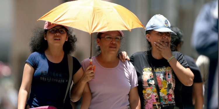 ¡Calor que sofoca! Lima supera los 31°C y mañana sensación térmica sería 32°C