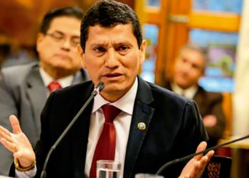“Colchado tiene mucho poder, sirve a la mafia caviar, ha sido empoderado por ellos y sirve a todos los gobiernos.”