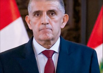 Gran error político del gobierno al anunciar el respaldo al ministro del interior, víctor torres a pesar de las denuncias que tiene