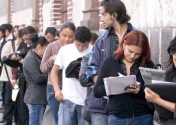 Mandataria esta fuera de foco y vive de espaldas a la realidad, solo busca el populismo y defiende al inepto ministro del interior