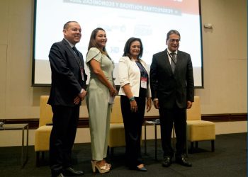PetroPerú: Sindicato de Trabajadores Administrativos sostiene reunión con el ministro de Energía y Minas