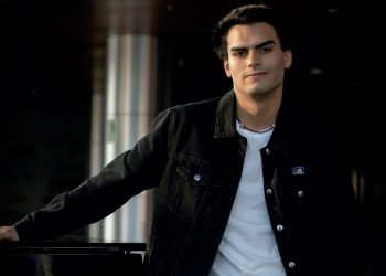 Tomás Suárez-Vértiz se lanza como solista y anuncia concierto debut