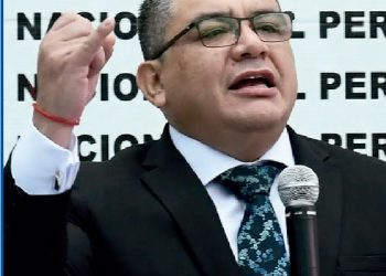 La fiscalía y la policía nacional esta penetrada por los caviares que quieren hacer daño al gobierno