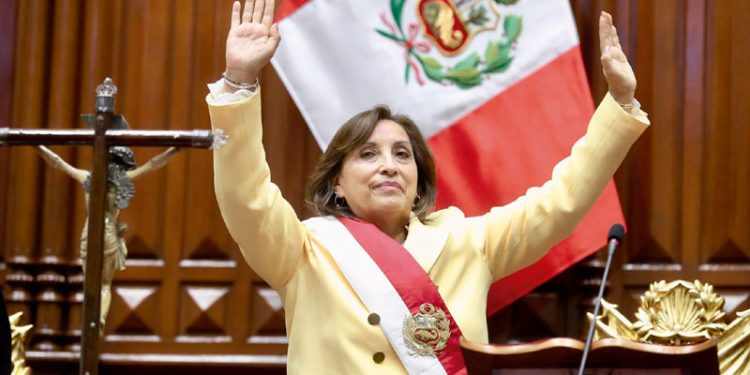 Dina Boluarte registra su aprobación más baja: 5% de peruanos tan solo la apoyan
