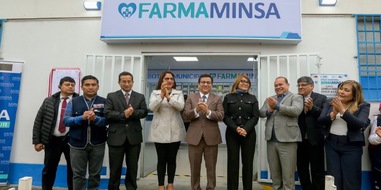 Minsa inaugura nueva FarmaMinsa en Pamplona Alta en beneficio de las familias de Lima sur