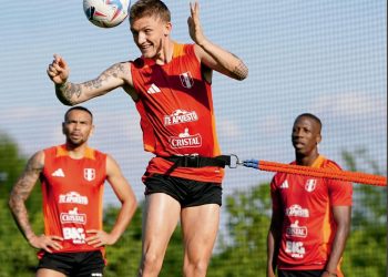 La selección peruana ya está en Dallas para enfrentar a Chile por la Copa América