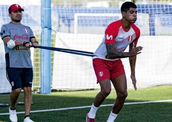 La selección peruana ya está en Dallas para enfrentar a Chile por la Copa América