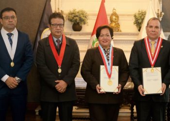 Perú libre anunció la expulsión de la congresista Margot Palacios