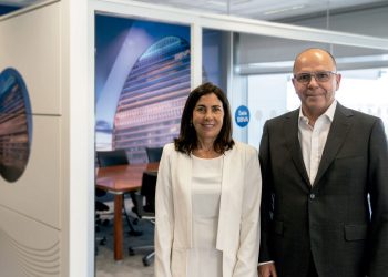 Perú libre anunció la expulsión de la congresista Margot Palacios