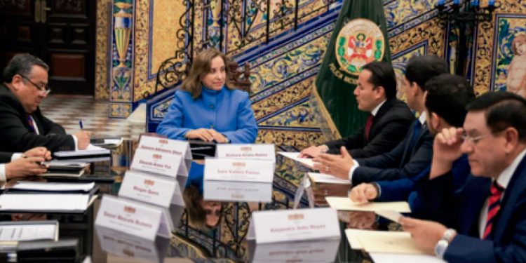 EL CONO SUR SE ALZARÁ EN PROTESTA POR LA OBRA DE AGUA POTABLE EN NUEVA RINCONADA LA CUAL CONSIDERA QUE ES UN ENGAÑO Y QUE NO SE APRECIA AVANCES EN LA OBRA