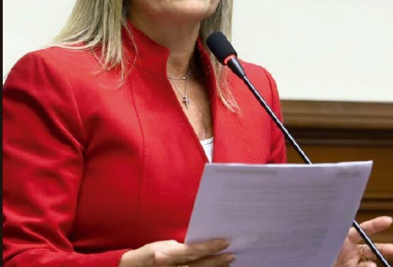 Pleno del congreso aprueba por unanimidad cuadro de comisiones ordinarias y comisión permanente