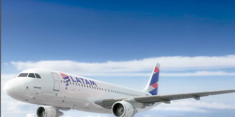 LATAM AIRLINES PERÚ SE CONSOLIDA COMO LA AEROLÍNEA PERUANA CON MENOR ÍNDICE DE RECLAMOS EN EL PRIMER SEMESTRE DE 2024