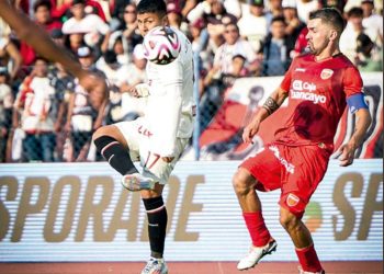 Universitario empató 1-1 con Sport Huancayo como visitante por el Torneo Clausura 2024
