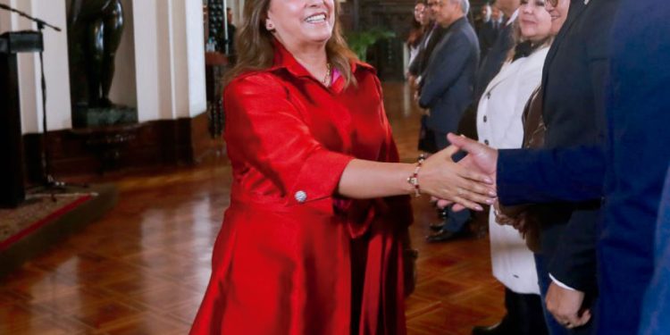 PRESENTAN MOCIÓN DE INTERPELACIÓN CONTRA EL MINISTRO DEL AMBIENTE POR INCENDIOS FORESTALES