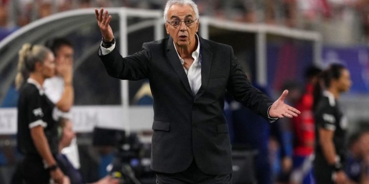 Jorge Fossati tras el empate con Chile