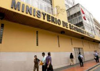 COMISIÓN DE ÉTICA APRUEBA INVESTIGAR A CONGRESISTA JOSÉ ARRIOLA POR CASO RELACIONADO CON SU HIJO