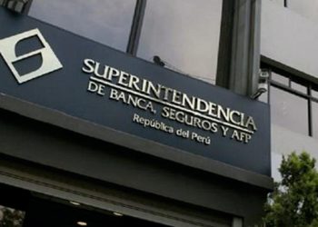 EXMINISTRO JOSÉ HERNÁNDEZ CONFIRMA QUE FUE INTERMEDIARIO EN PEDIDO DE MARTÍN VIZCARRA DE SOBORNO DE 1 MILLÓN 300 MIL SOLES