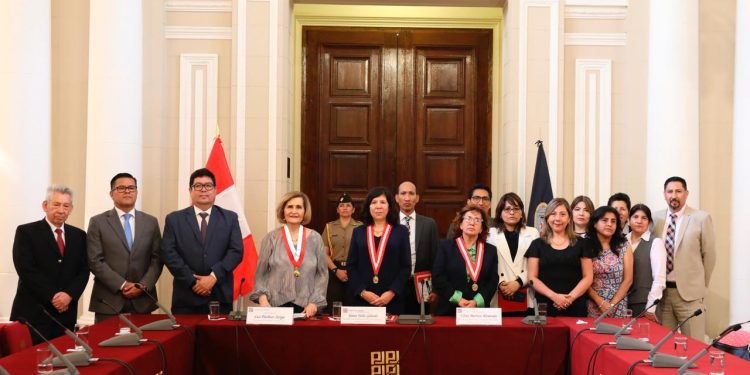PODER JUDICIAL IMPLEMENTARÁ INTEROPERABILIDAD DE EXPEDIENTE ELECTRÓNICO CON TRIBUNAL CONSTITUCIONAL A TRAVÉS DE JUZGADOS PILOTO