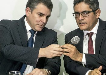 FISCALES Y JUECES ABUSIVOS, ESTÁN CON LA BARBA EN REMOJO POR INTERPRETAR LAS LEYES A SU ANTOJO Y POLITIZAR LA ADMINISTRACIÓN DE JUSTICIA